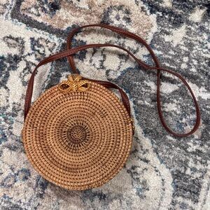 8in Wicker Round Crossbody Bag in Brown